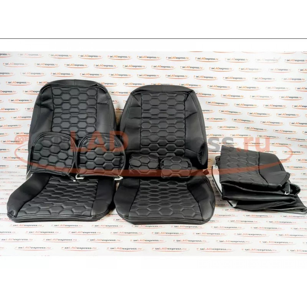 Обивка сидений (не чехлы) экокожа, центр - перфорация, цветная строчка Соты на ВАЗ 2110