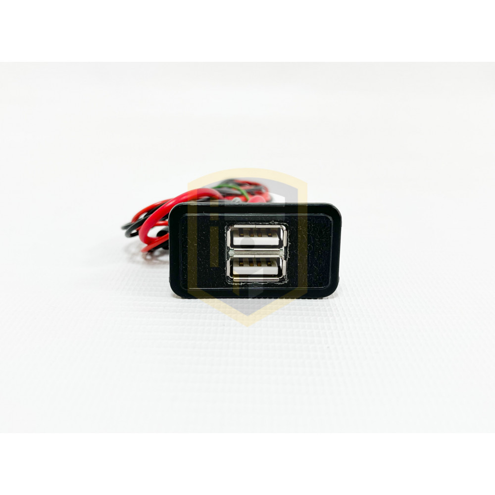 USB зарядное устройство вместо заглушки панели приборов, 2 слота на ВАЗ 2106, 2107
